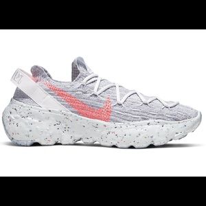 Nike SPACE HIPPIE 04 WMNS
"Summit White"